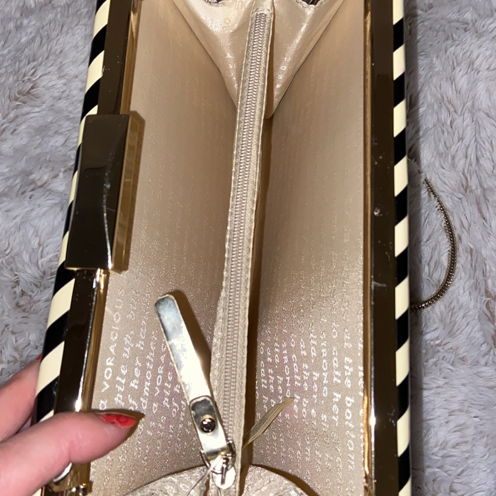 Kate Spade Novelty Emmanuelle Miss Penny’s Ice Cream Clutch/Shoulder Bag - Picture 7 of 16